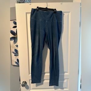 Lysse faux denim full length leggings jeggings medium wash size XL